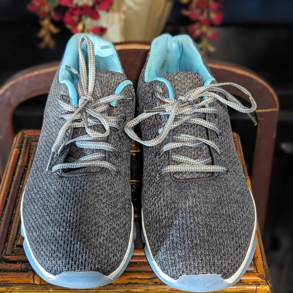 🔥AVIA MoonwalkerSneaker SZ 10